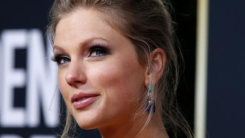 Taylor Swift in 77th Golden Globe Awards