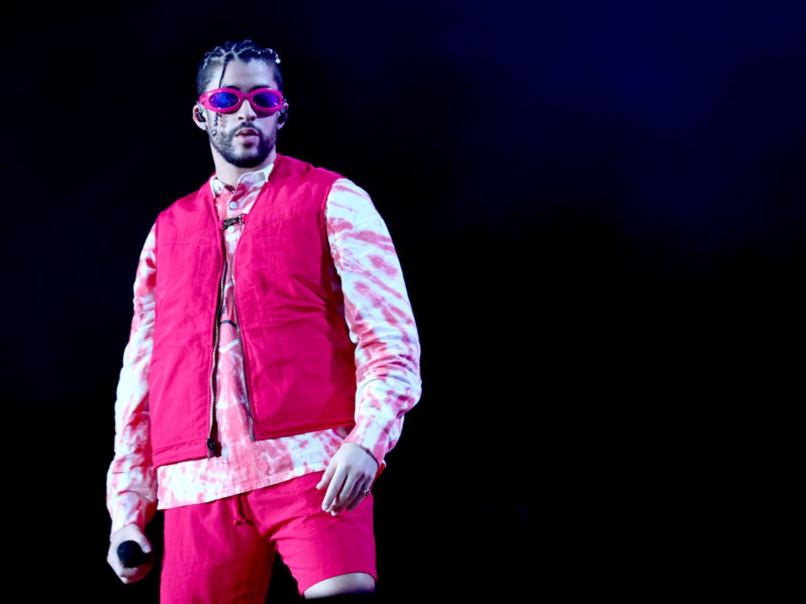 Did Bad Bunny 'Destroy' Minute Maid Park? Sorry State of Venue Triggered Fans Did Bad Bunny 'Destroy' Minute Maid Park? Sorry State of Venue Triggered Fans