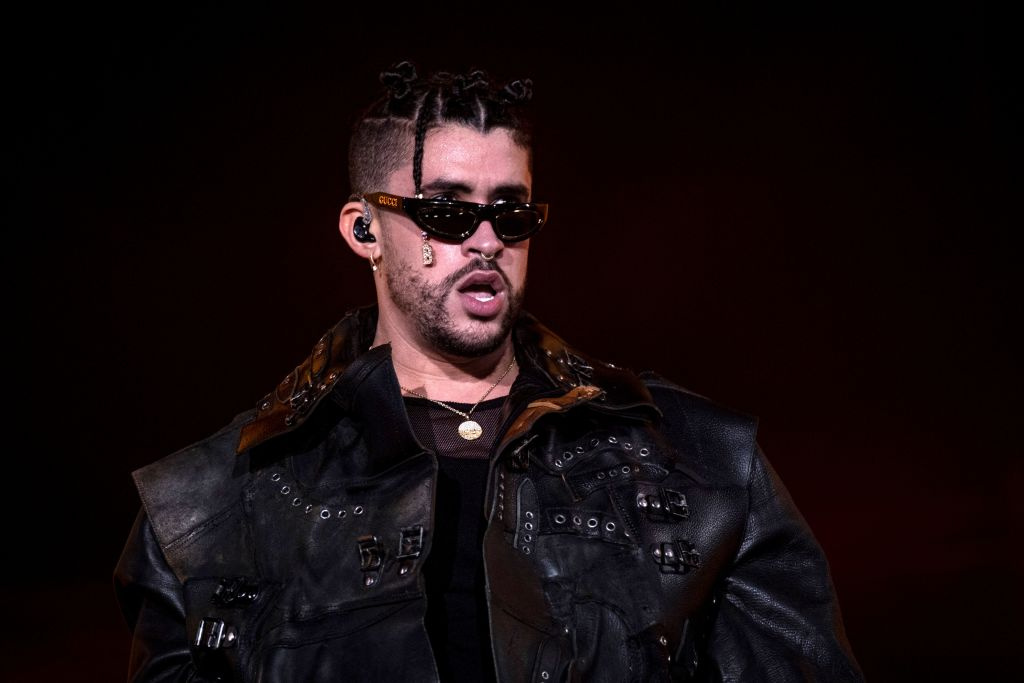 Bad Bunny Announces 2025 Album 'Debí Tirar Más Fotos,' Shares New Single