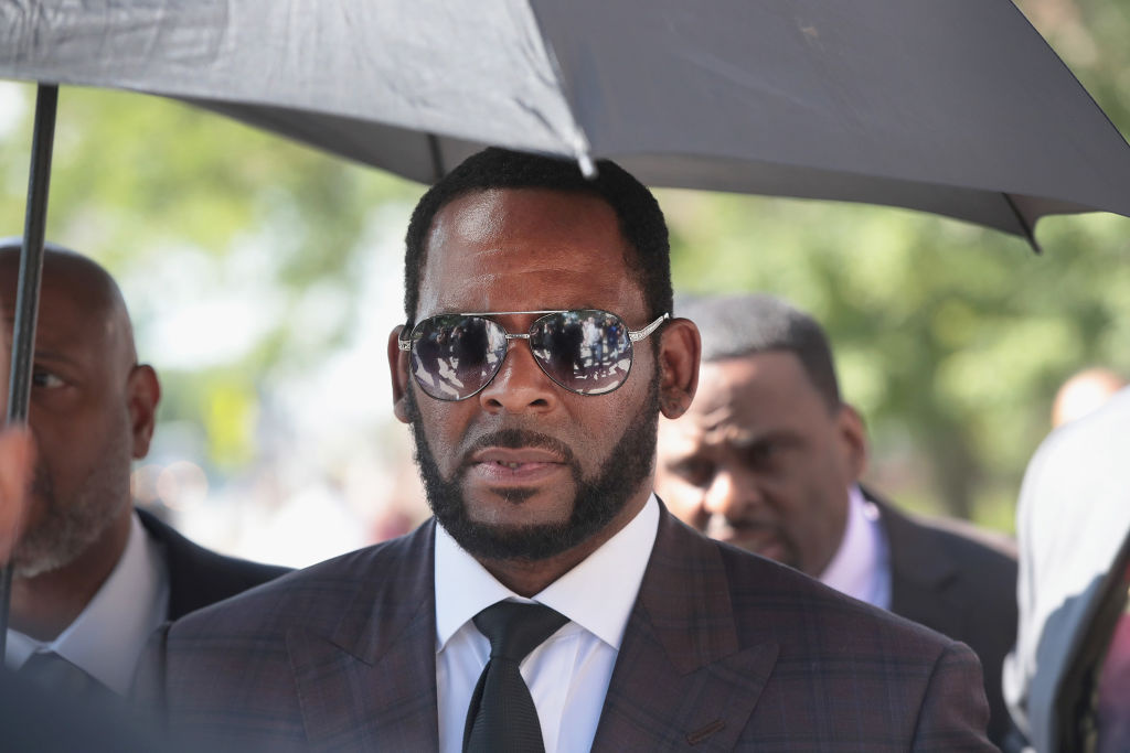 R. Kelly’s daughter Joanne says her son won’t meet his imprisoned grandfather in Bombshell New Doc: ‘He knows exactly why’