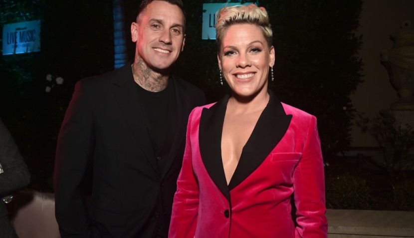 Pink, Carey Hart
