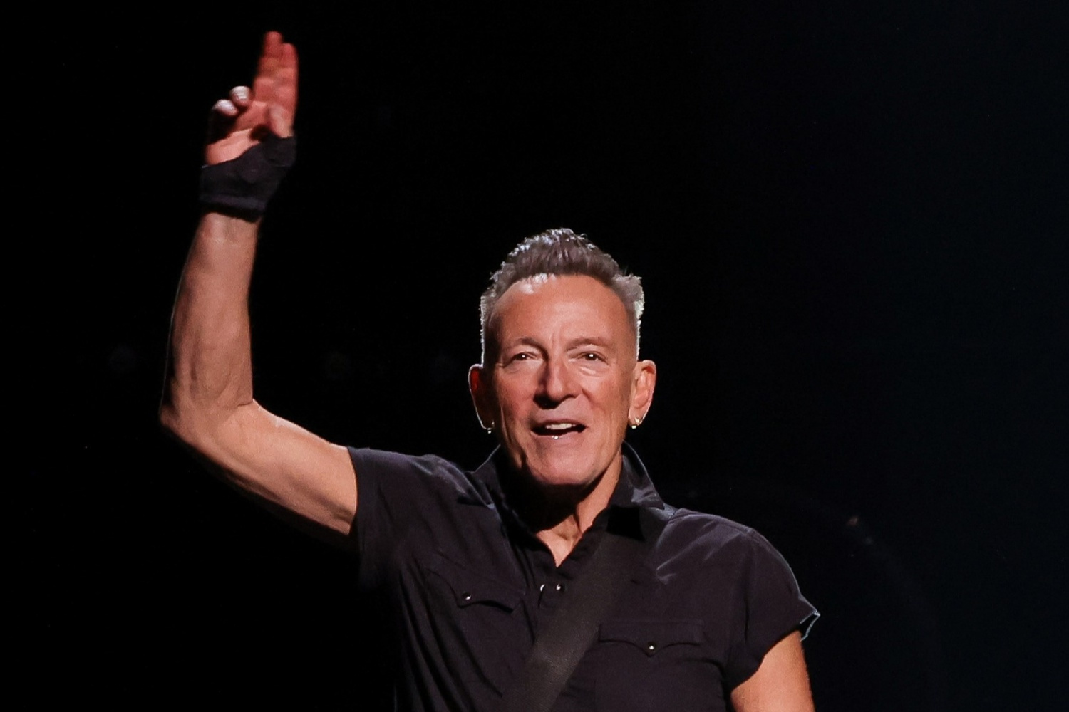 Bruce Springsteen Receives Scary Warning From Wife Patti Scialfa Amid ...