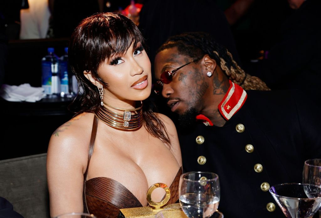 Offset was spotted chatting with Cardi B lookalike at a Toronto bar following their bitter divorce