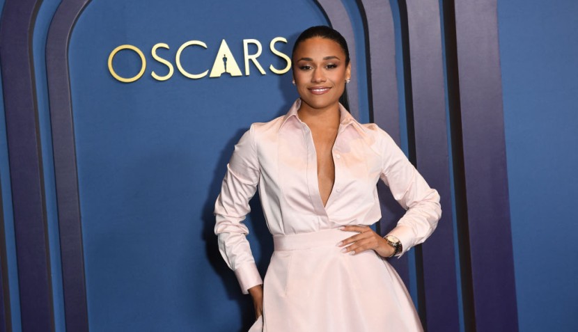 Ariana DeBose, Bella Ramsey End Short-Lived Beef By Hugging It Out: Details