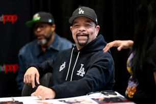 Ice-T speaks to fans during New York Comic Con 2022
