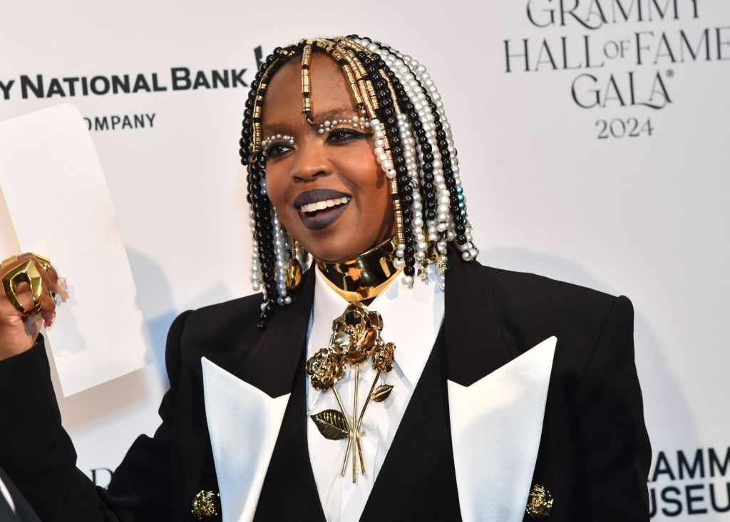 Lauryn Hill Makes Surprise Performance at High School Reunion, but Her Fans Are Outraged