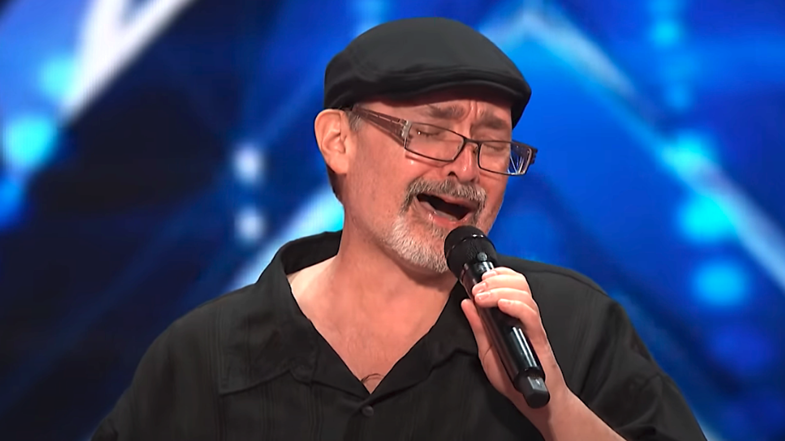 Singing Janitor Richard Goodall Cleans Up on 'AGT' With Shockingly Steve Perry-Esque Journey Cover