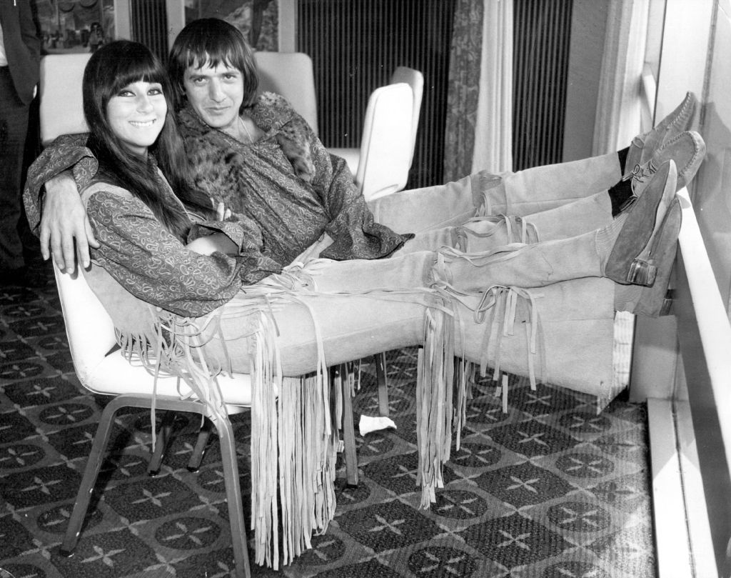 Cher recalls telling Sonny Bono that she wanted to sleep with their guitarist