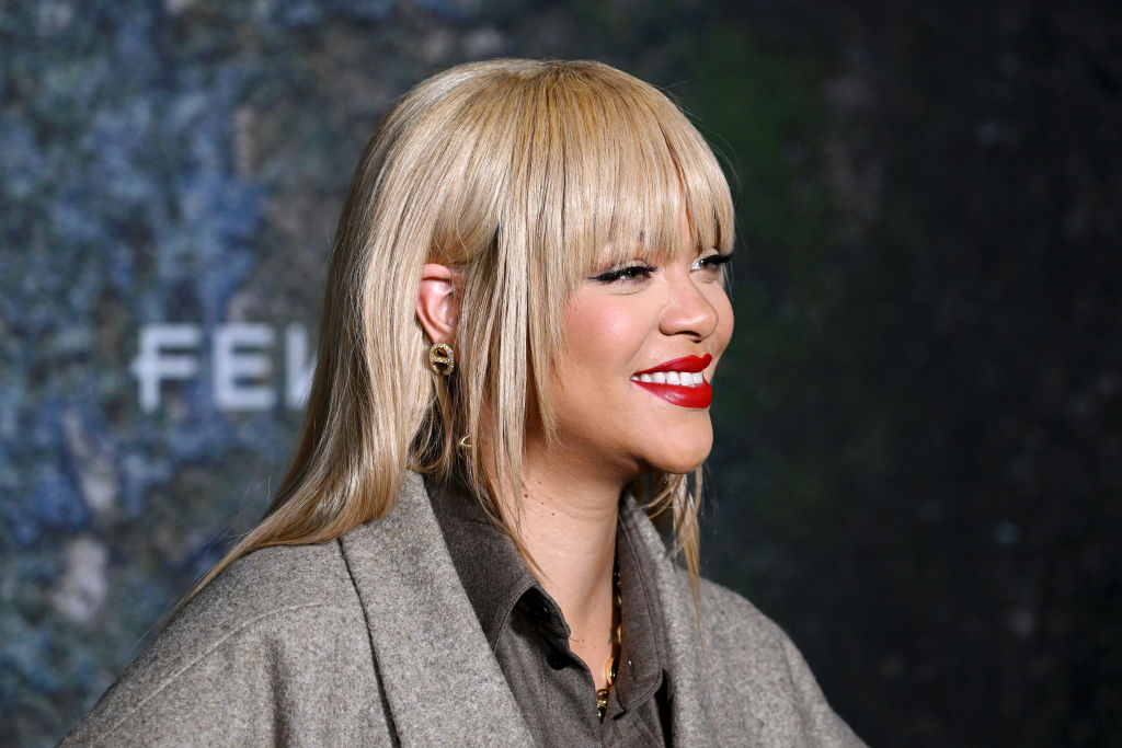 The true meaning behind Rihanna’s ‘SOS’ is shocking