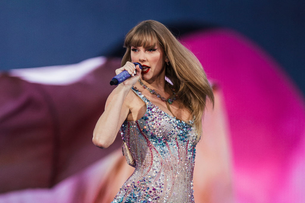 Inside the University Course Teaching Economics Through Taylor Swift: ‘It’s Truly Inspiring’