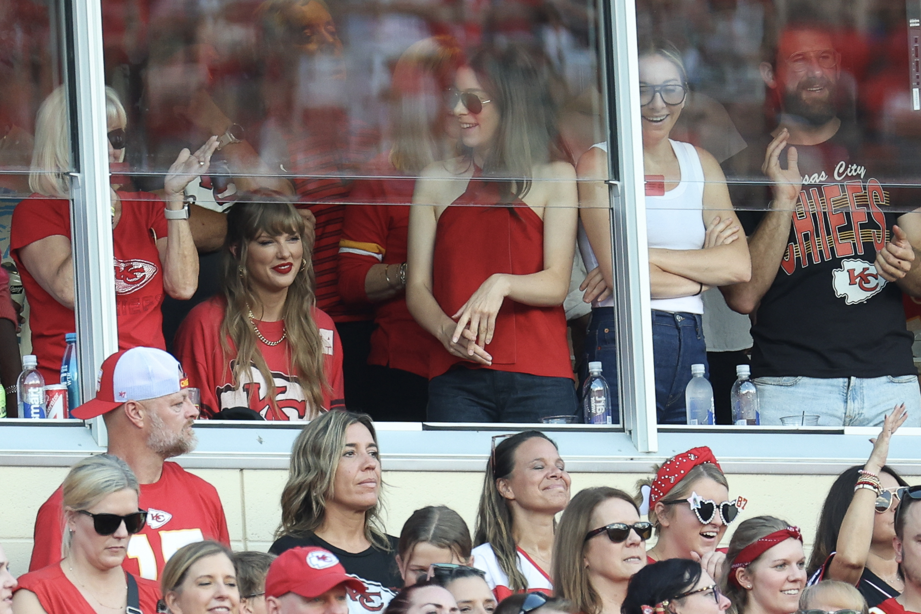 Taylor Swift’s Presence Was Clearly Felt in Travis Kelce’s Arrowhead Stadium Suite: Fans Spot Sweet Gesture