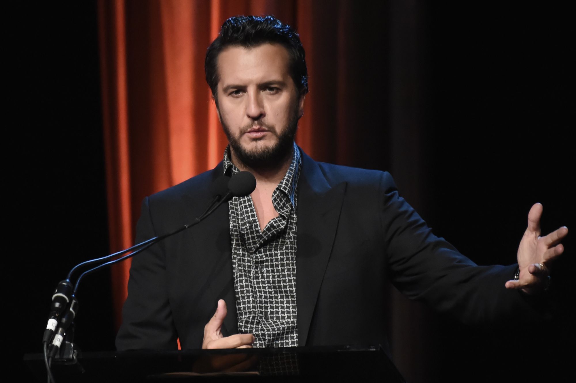 Luke Bryan was criticized for telling Beyoncé she needed more country stars after the CMAs were eliminated