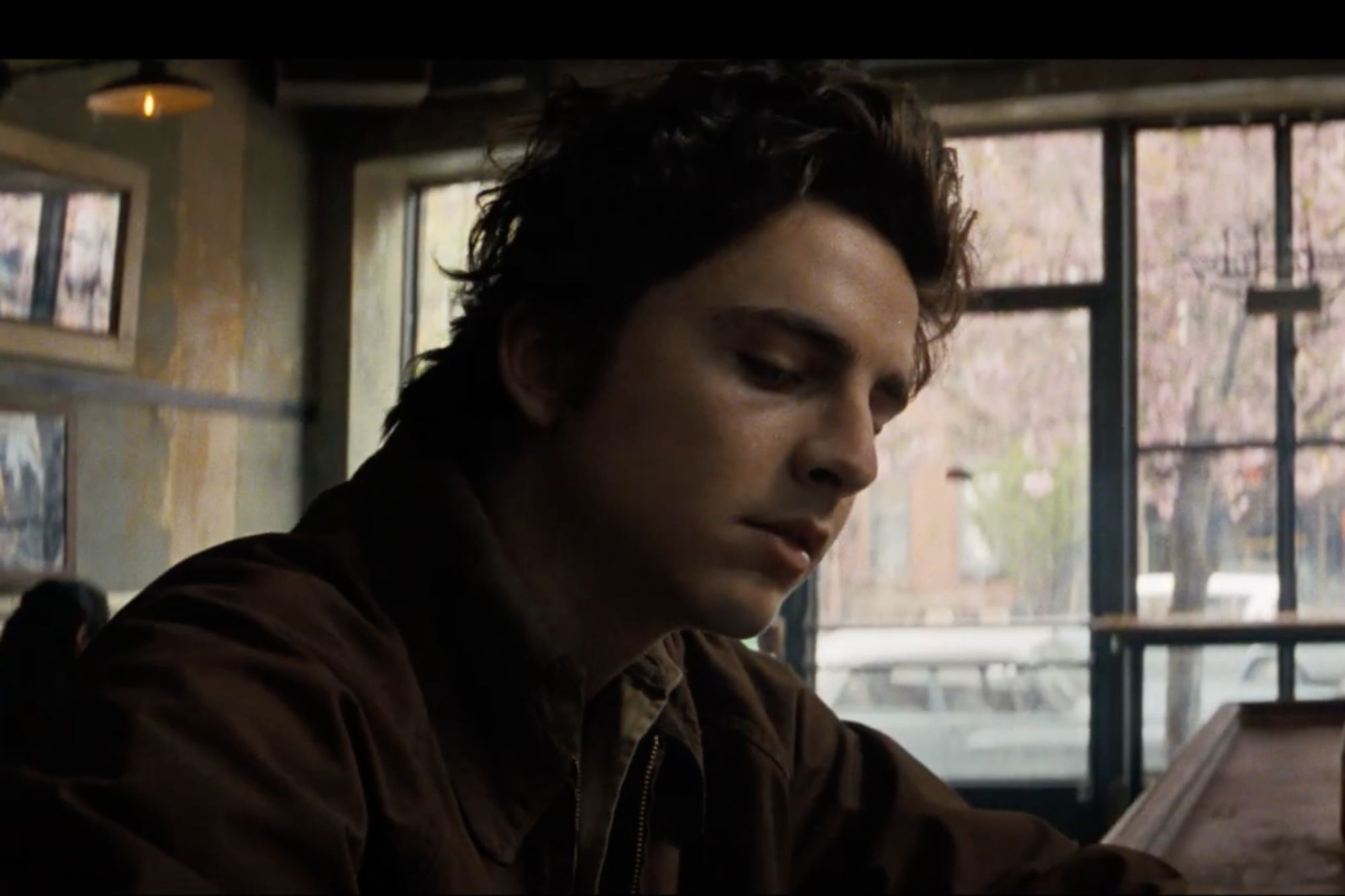 Timothée Chalamet Shows off His Bob Dylan Voice in ‘A Complete Unknown’ Trailer