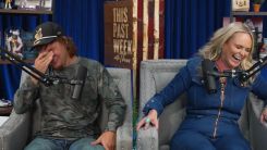 Theo Von, Miranda Lambert in 'This Past Weekend' podcast