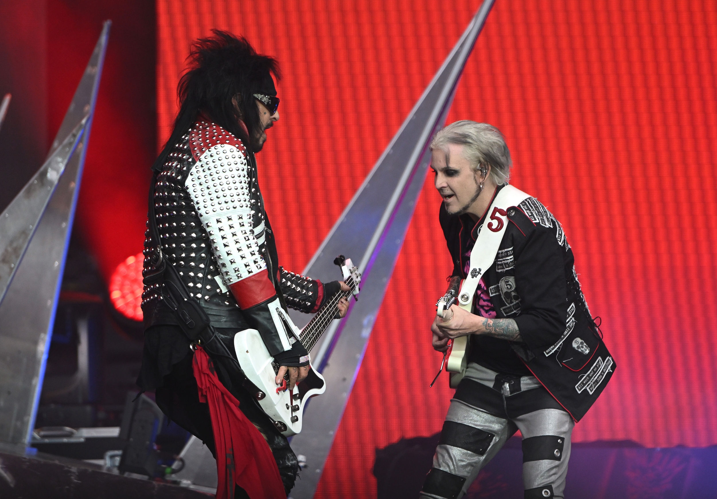 John 5 Hints at the Revolutionary Aspects of Mötley Crüe’s Las Vegas Residency