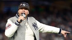Fat Joe Criticized For "Poor" Performance at World Series