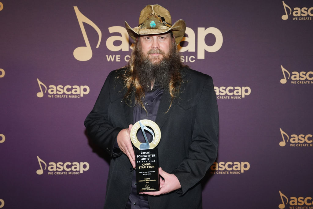 Chris Stapleton Dominates CMA Awards But Fan's Aren't Happy 'Why is He