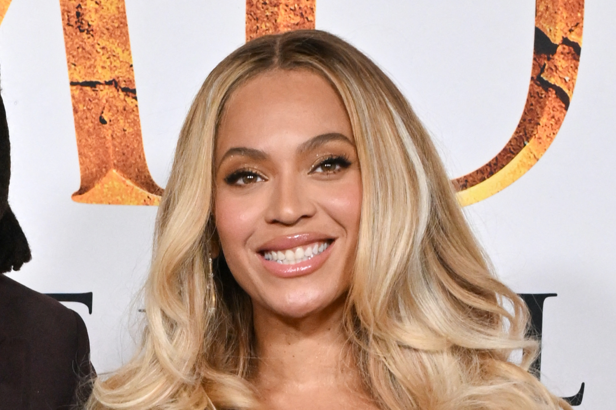 Beyoncé’s .5 million donation to LA firefighters raises eyebrows amid criticism of her net worth