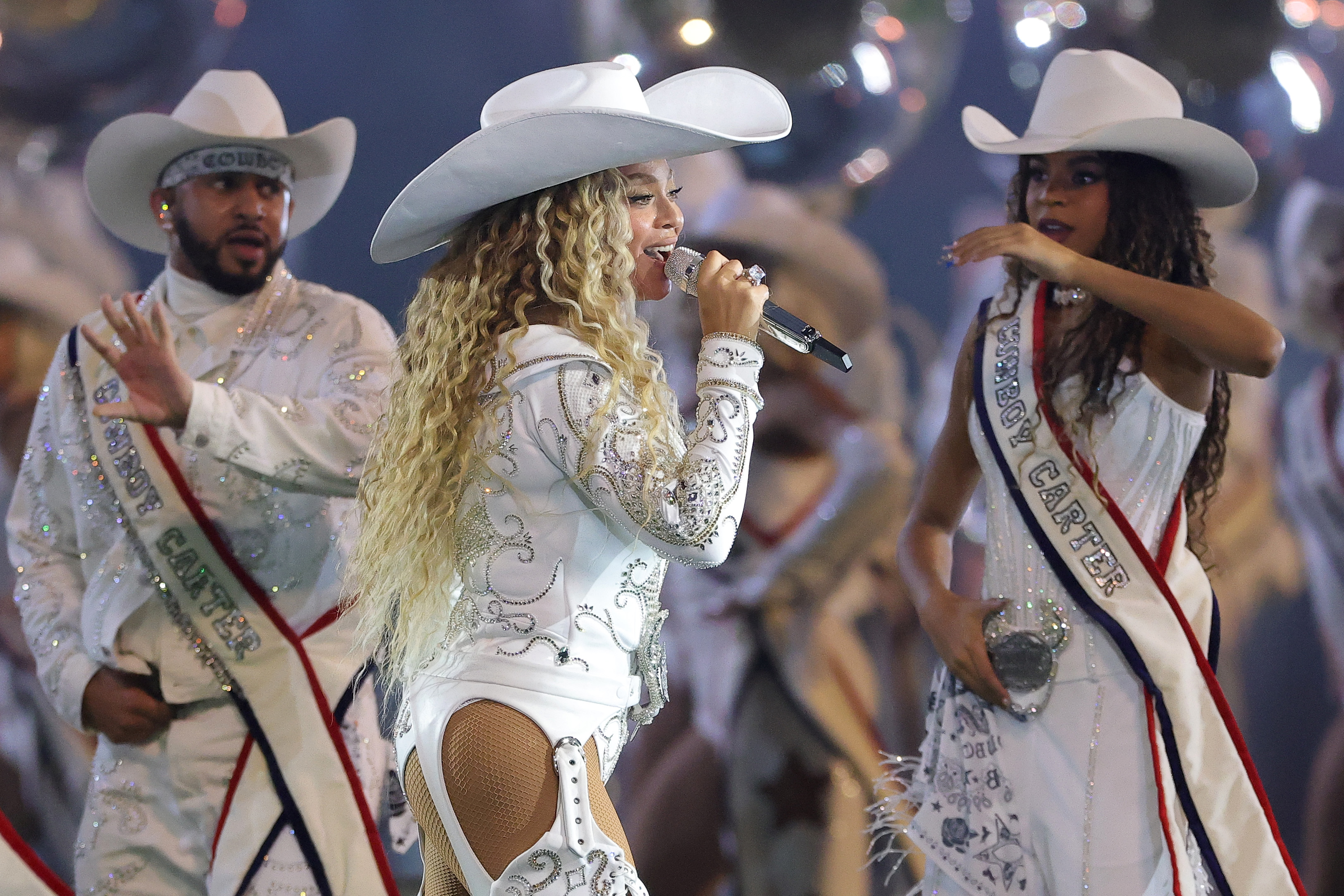 Beyoncé's Alleged 7-Figure Payday for Historic NFL Halftime Show with Netflix Revealed