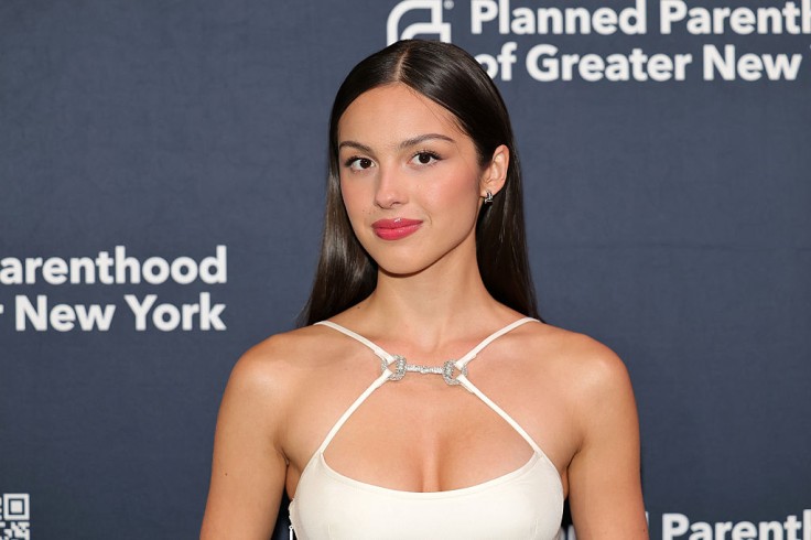 Olivia Rodrigo Didn’t Ask for Taylor Swift’s Photo Removal, Bluebird