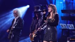 Kelly Clarkson Battling Behind the Scenes: 'She’s Come Close to