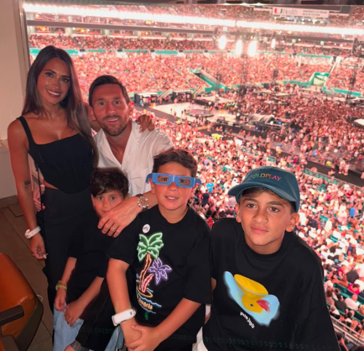 Coldplay Miami Concert - Messi and Family
