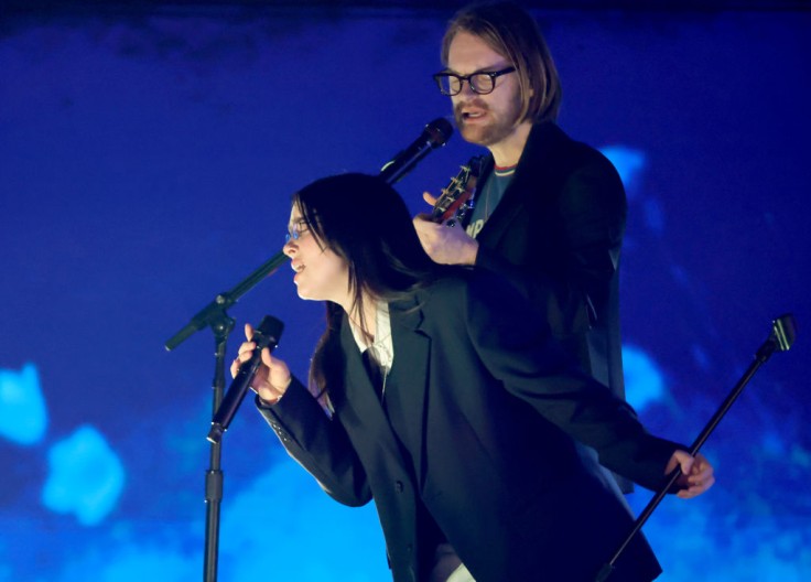 Billie Eilish’s Brother Finneas Recalls Awkward Taylor Swift Birthday Blunder