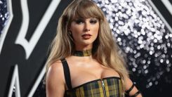 Taylor Swift Fans Speculate on 12th Album After Orange-Themed Tease