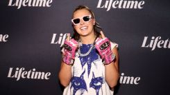 JoJo Siwa Puts Boyfriend Chris Hughes Off-Limits for Selfies During