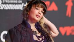 Lola Young Accuses ‘Messy’ Producer Carter Lang of Wrongfully Claiming