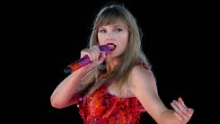 Taylor Swift Fires Back at Fans Speculating She’ll Quit Music