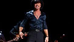 Country Icon Tim McGraw Shares How Back and Knee Surgeries