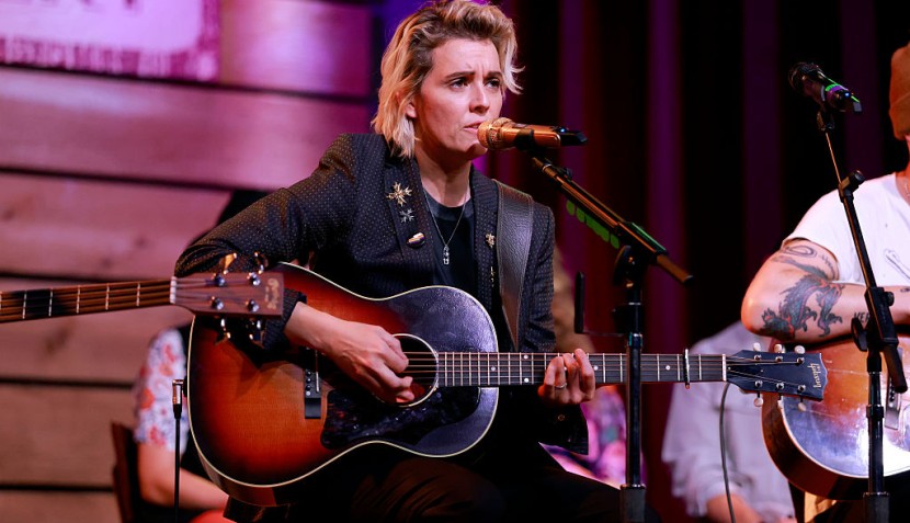 Brandi Carlile Returns to ‘Saturday Night Live’ With Emotional Renditions