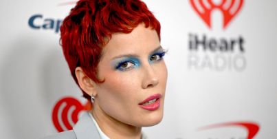 Halsey Silences Heckler at Boston Concert After Night in ER: