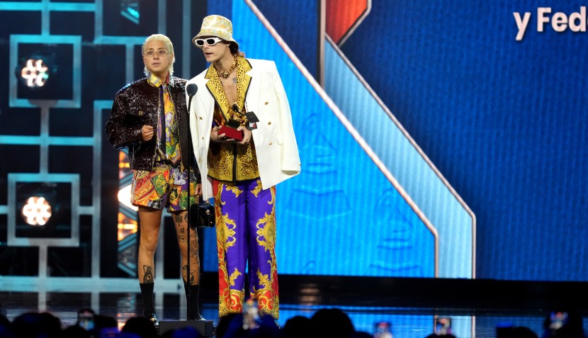 Latin Grammys 2025 Ca7riel y Paco Amoroso