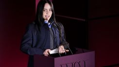 Billie Eilish Fires Off Vulgar Message at Elon Musk After