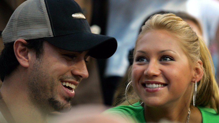 Enrique Iglesias and Anna Kournikova are expecting their fourth child.