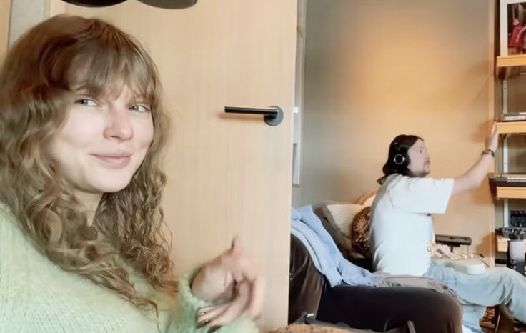 A rare glimpse of a makeup-free Taylor Swift