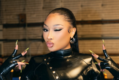 Megan Thee Stallion Broke Down Onstage During Moulin Rouge! Curtain Call After Accusing Klay Thompson of Cheating