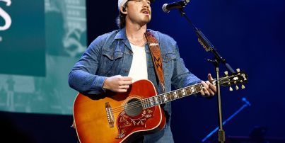 Caitlin Clark Joins Morgan Wallen for Epic Concert Walkout in