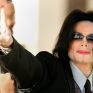 Singer Michael Jackson walks into the Santa Maria Superior Court