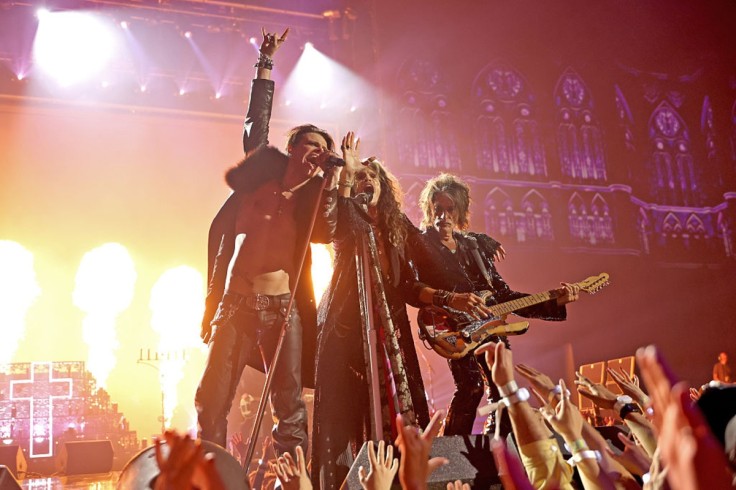 Stephen Tyler Perry Aerosmith Set Two Hollywood Bowl Comeback Shows, With Guns N' Roses Added